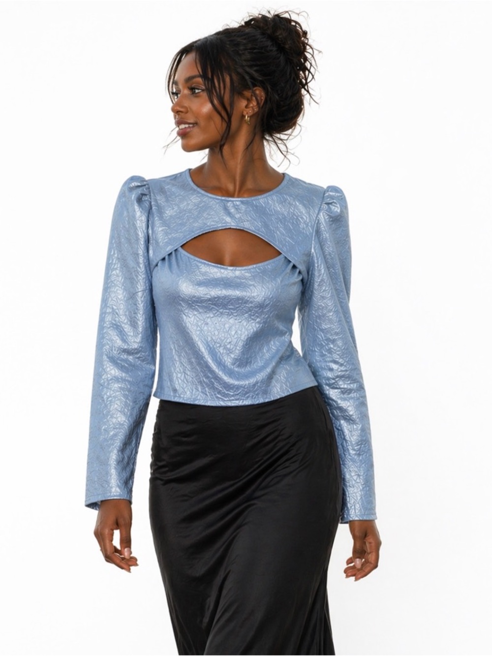 NWT Baum Und Pferdgarten Marcy Blue satin cut out blouse. Size 36 (6 women’s)